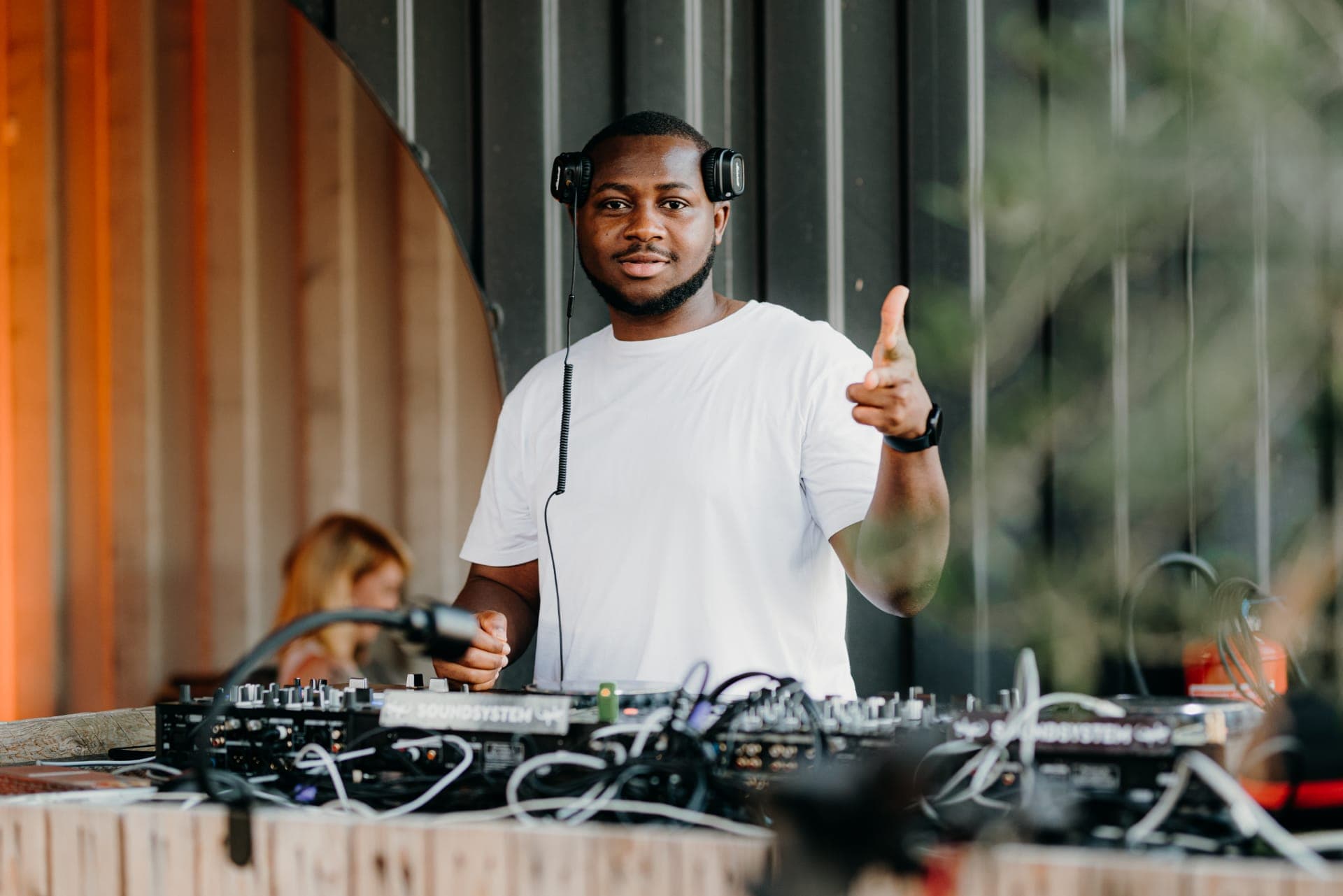 DJ Mobangs